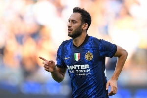 罗马诺：加拉塔萨雷仅为恰尔汗奥卢报价1000万欧，国米不会接受